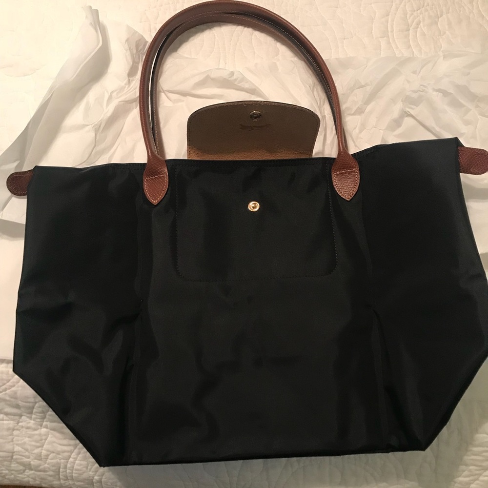 Longchamp Le Pliage Black tote - never been used!